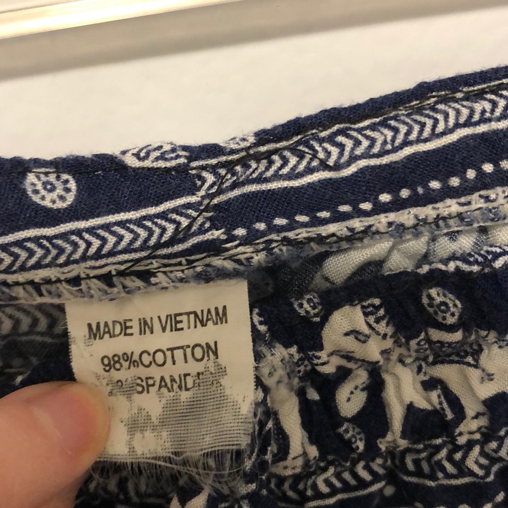 Elephant pants - Picture 4 of 5